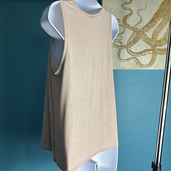 Pink luxe old navy tank top in size XS - Picture 2 of 3